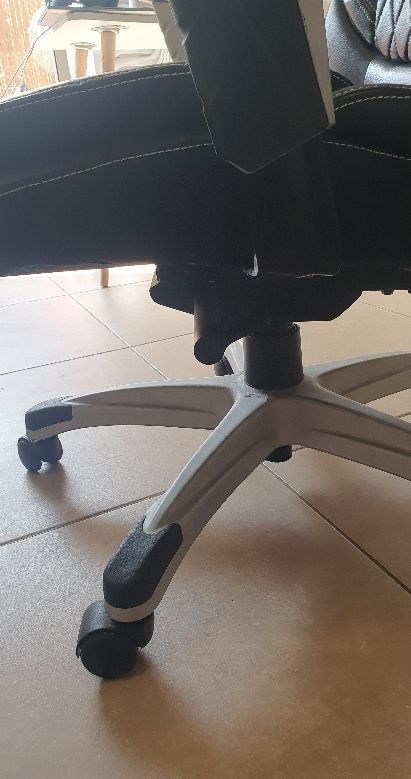 מושב של דר גב