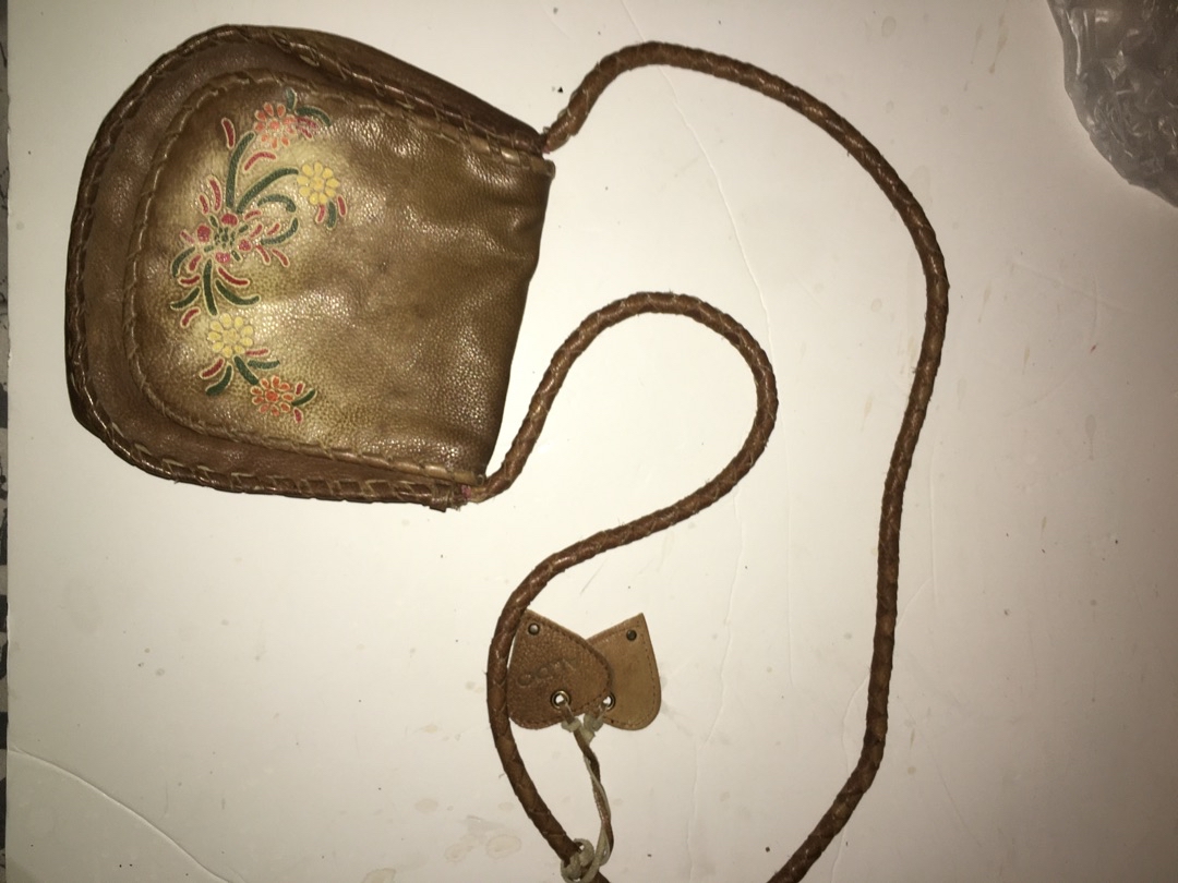 jewelry — תיקים