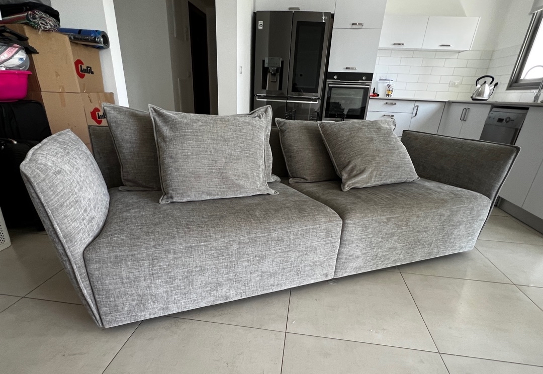 couch — ספת רביצה 2