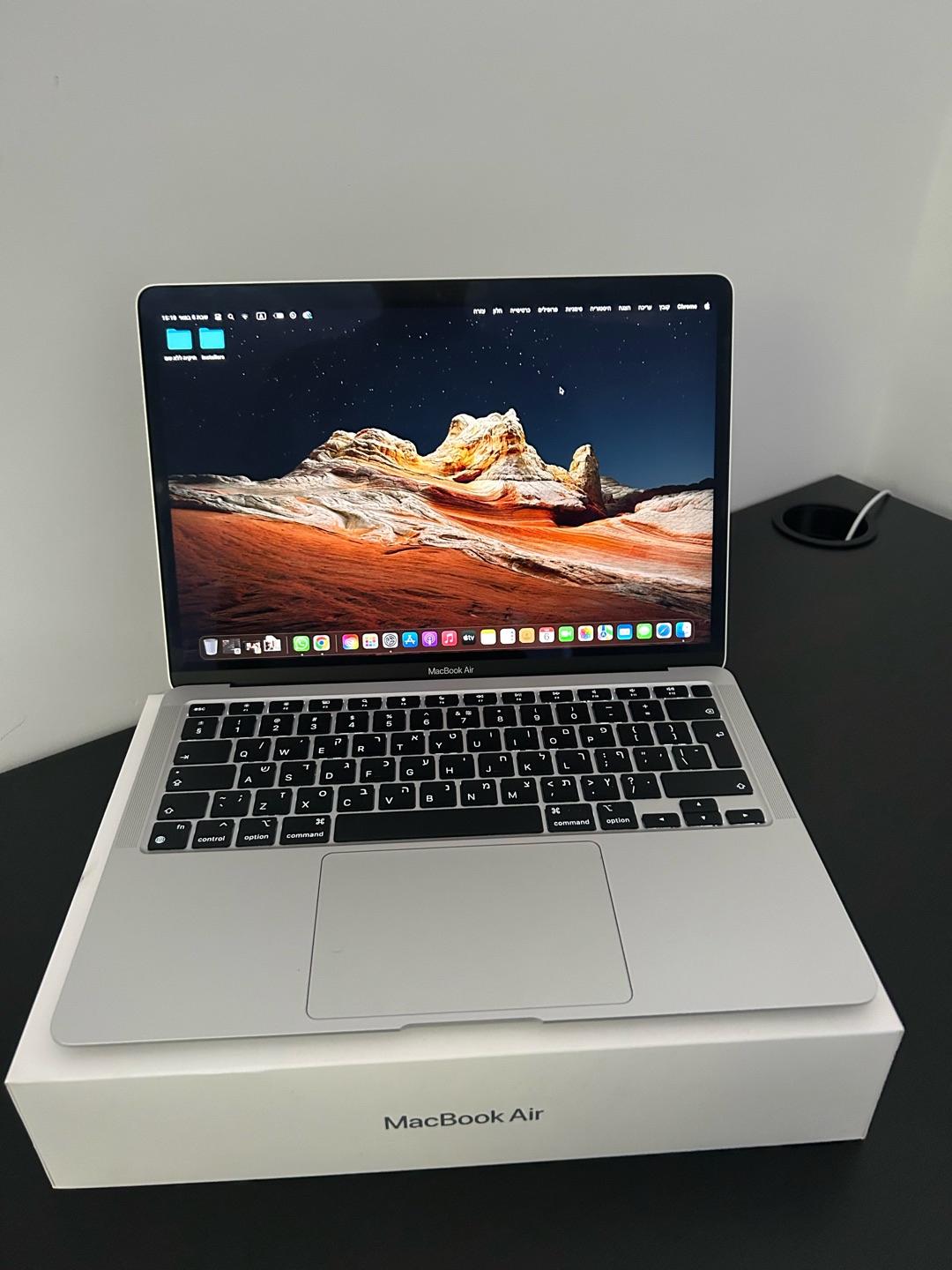 macbook air/M1/512gb/8ram