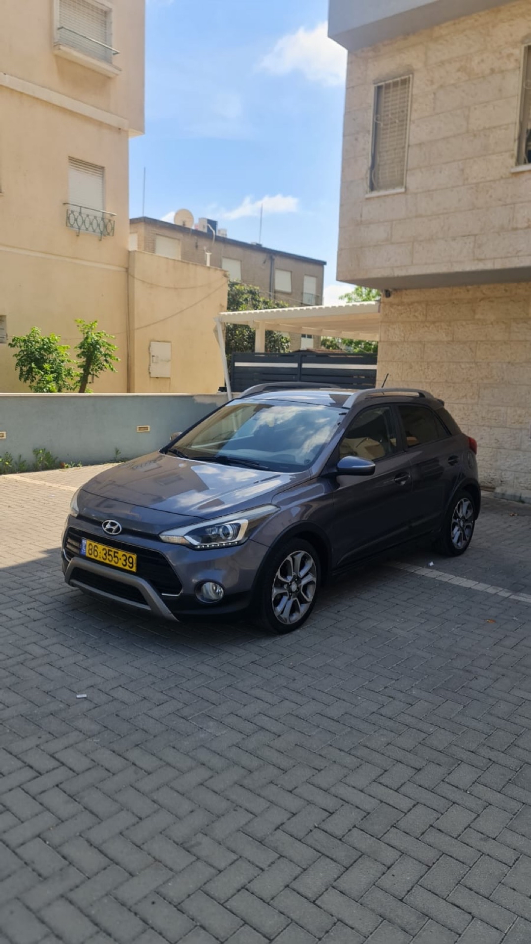 יונדאי i10 crossover 2016