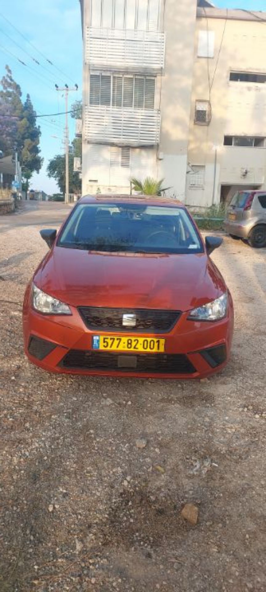 רכב סיאט אביזה רכב נקנה מהחברה יד ראשונה טסט עד 10