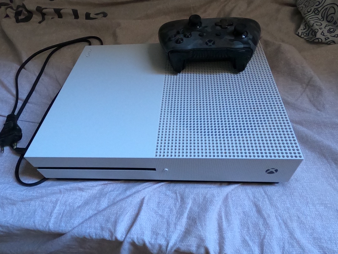 gaming consoles — אהלן חברים