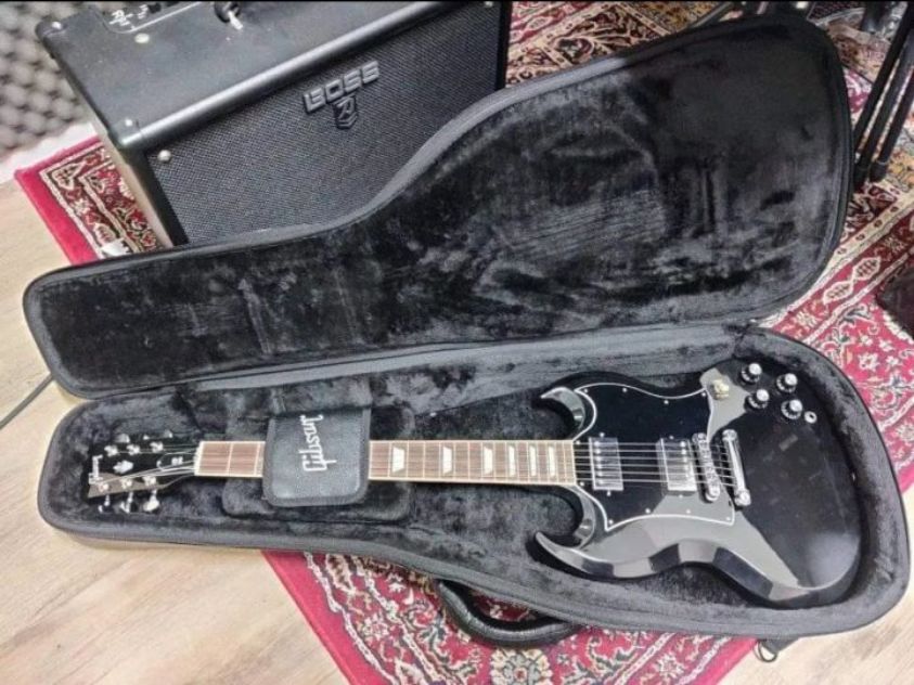Gibson SG Standard