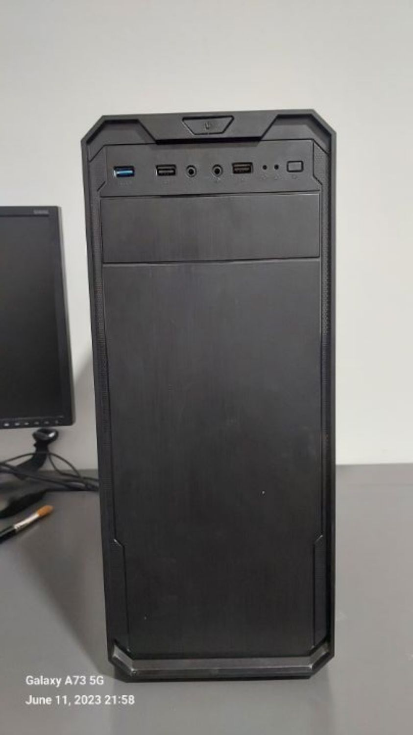 מחשב נייח intel i3 לוח אם asus שמונה גיג'ה RAM