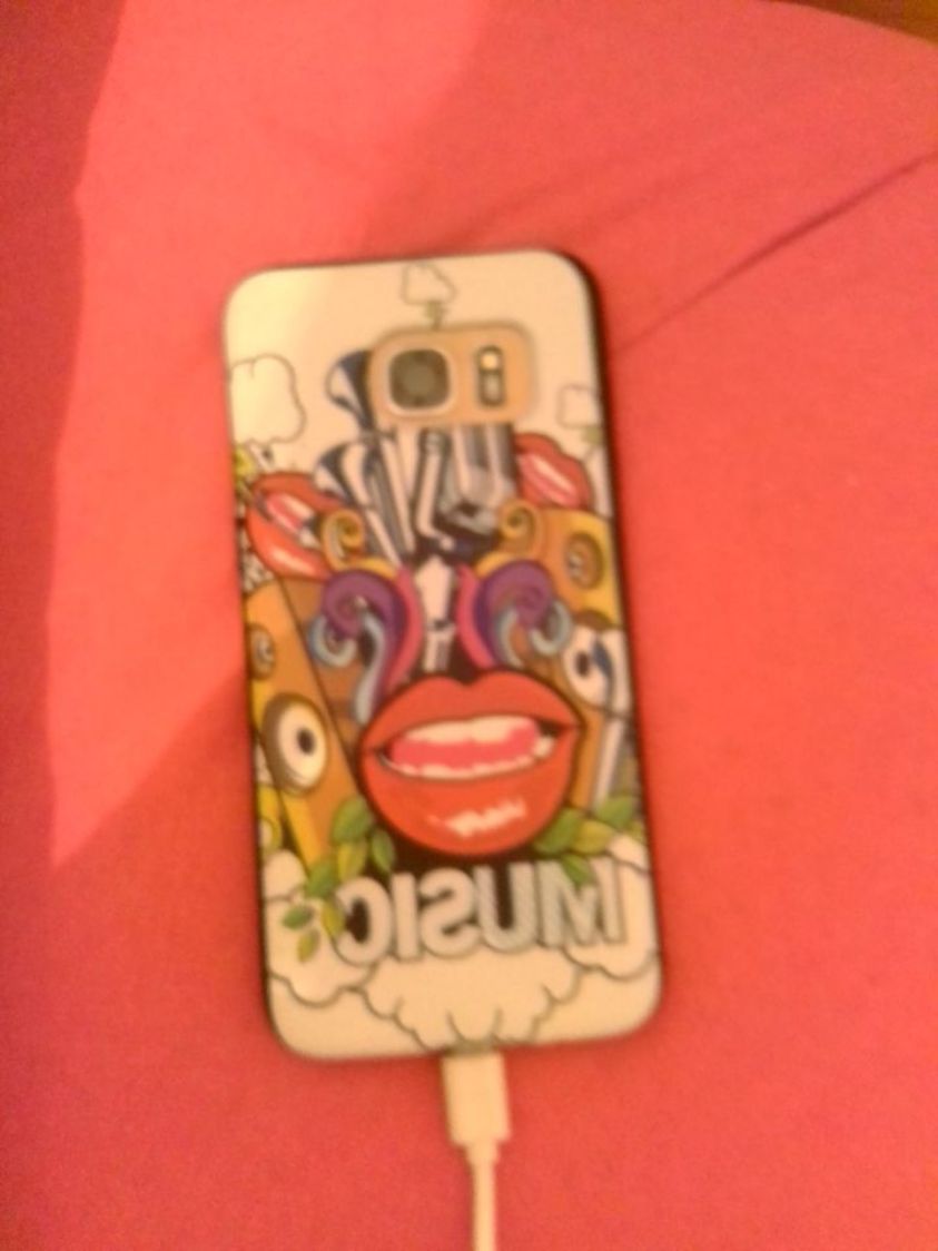מוכרת עובד מצויין בלי טקלות תחניות , Samsung Galaxy g7