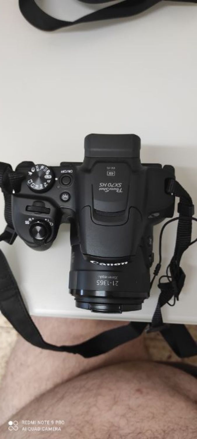 מצלמת קנון דמוי slr דגם sx70 כמעט ללא שימוש, בעלת זום אופטי מדהים x65, מייצב תמונה ותכונו…