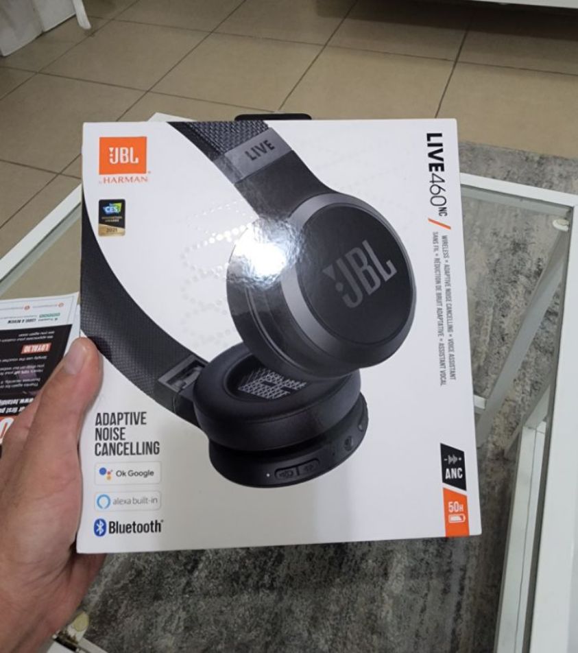 אוזניות דגם ***jbl460nc*** אוזניות פרימיום מחומר איכותי ורמת גימור גבוהה