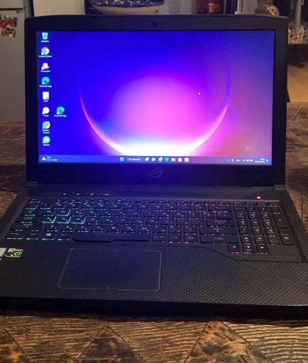 laptop — מחשב אסוס