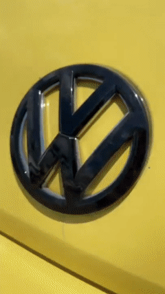 volkwagen — חיפושית