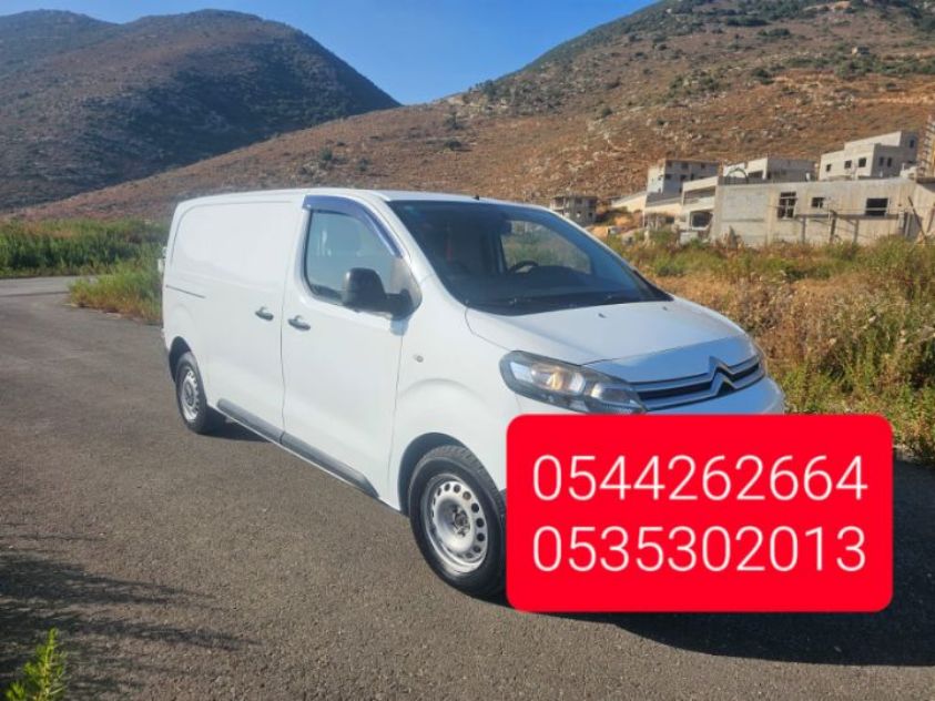 סיטרואן גמפי שנת 2017 נפח מנוע 2000 ק"מ 200 אלף פרטית , לפרטים