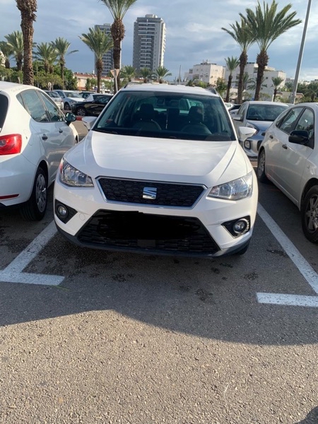 גיפון סיאט ארונה שנת 2018 טסט שנה שלמה נסע 77 קמ גמיש במעמד המכירה למכירה או החלפה