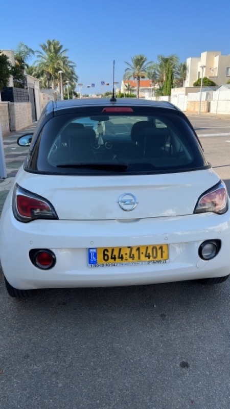 אופל אדם שנת 2019 פרטי 29,000 קמ בלבד דגם UNLIMITED צבע קרם מגיע עם מסך מולטימדיה חכם חדש…