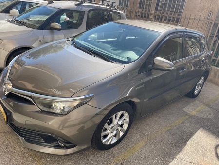 טויוטה אוריס 2016 אחריות על הסוללה הרחבת אחריות על כל הרכב טסט לשנה מטופלת רק במורשה שמור…