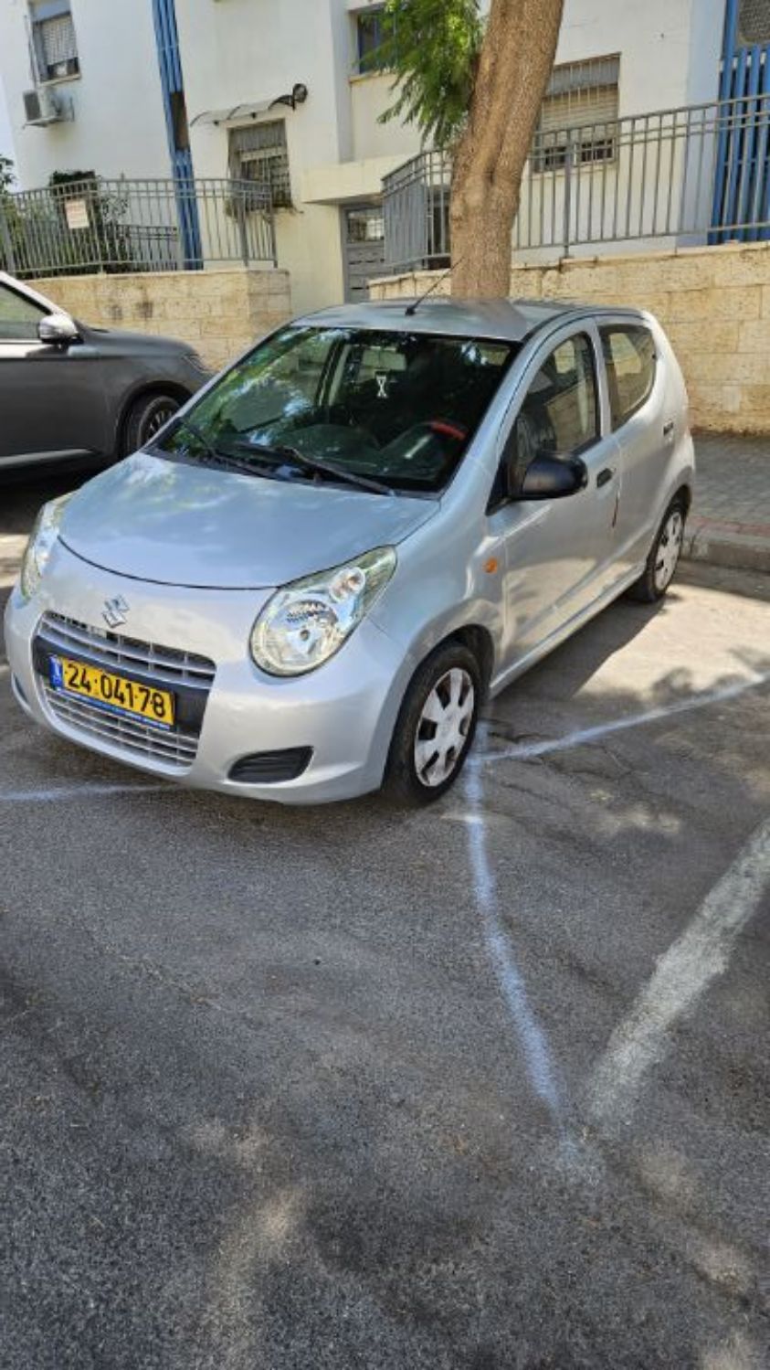 סוזוקי אלטו מודל 2011, 143,000 קמ, יד 3 פרטי