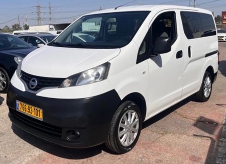 למכירה ניסאן NV200 2019 גיר רגיל 7 מקומות