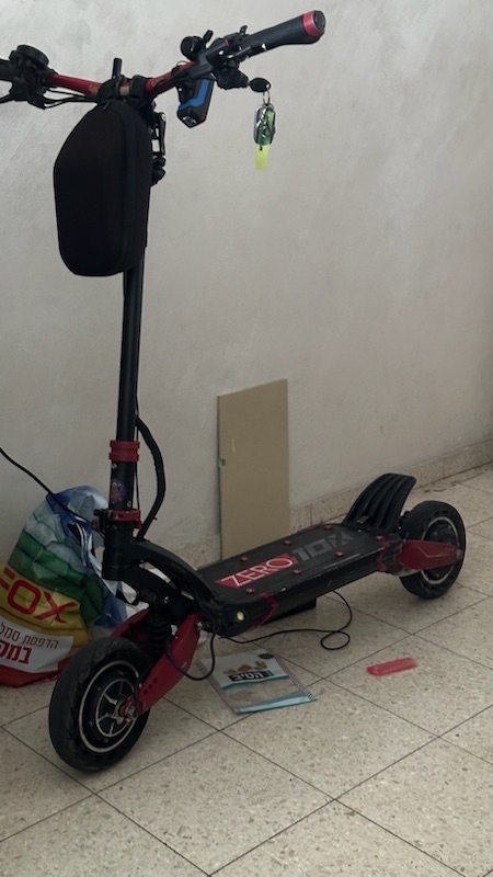 zero x10 duel motor שני מנועים קורקינט מאוד חזקה גמיש לרציניים בלבד