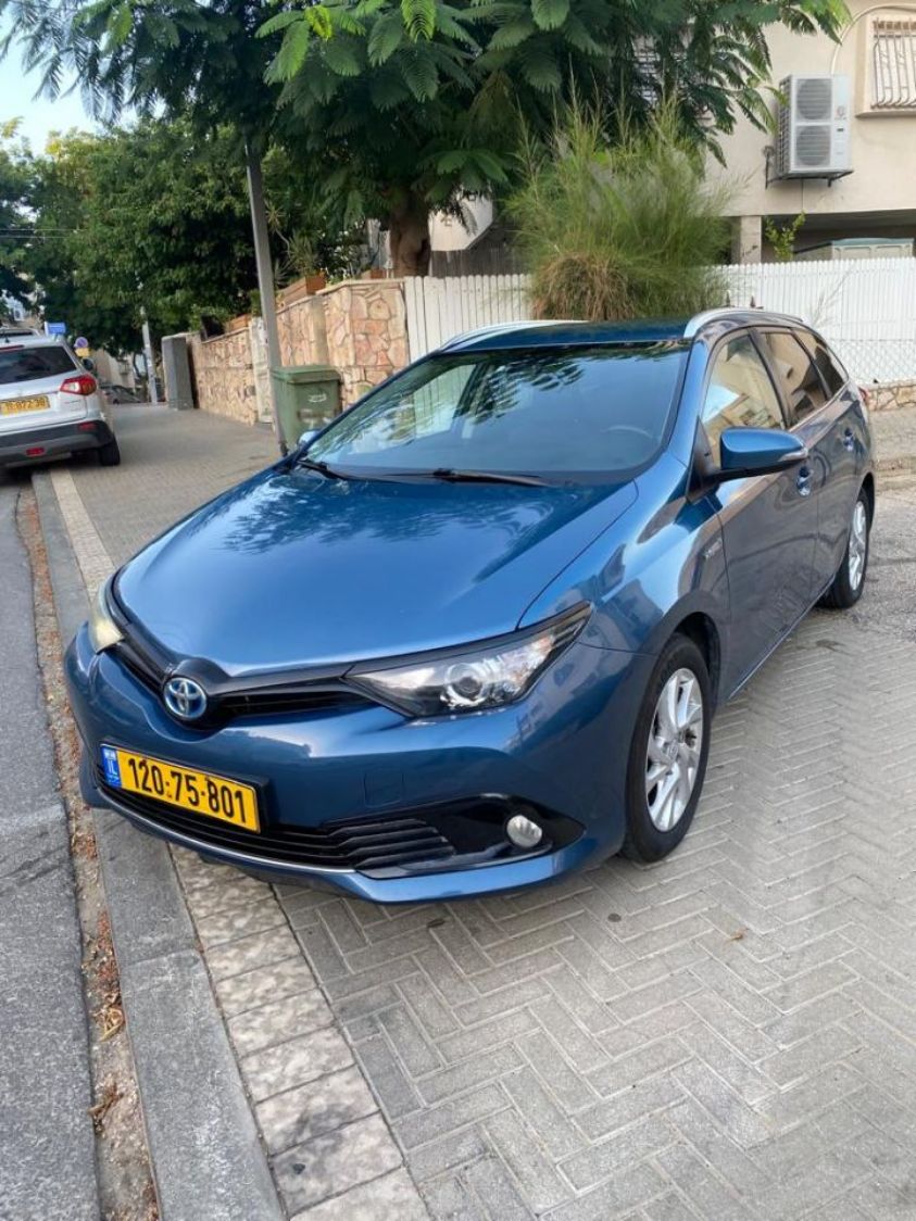 טויוטה אוריס היברידי סטיישן 2018 רכב חדש יד ראשונה פנים חוץ חדש הדגם אם הג'נטים והכסאות ה…