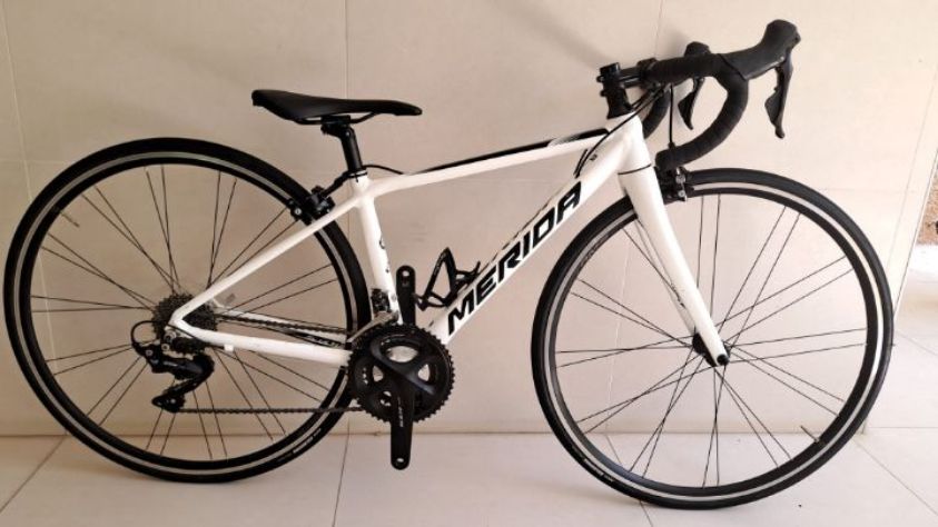 למכירה אופני כביש תחרותיים: Merida SCULTURA 400 מידה 4S - ילדים / נוער גובה 145 - 152 סמ