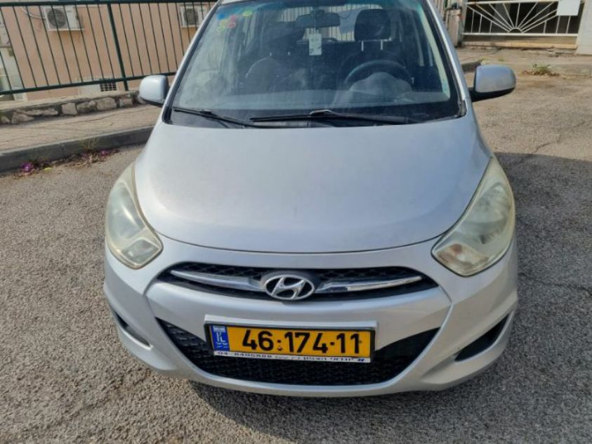 יונדאי שנת 2013 יד 00 פרטי