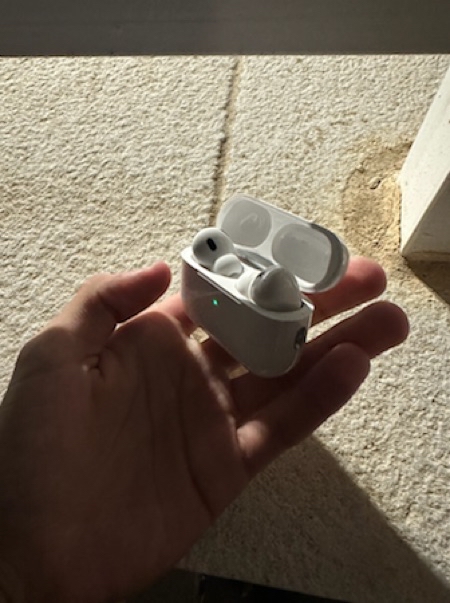 איירפודס פרו 2 קבלתי ליום הולדת מוכר עקב חוסר שימוש ואי נוחות לא ישבות טוב באוזניים כל הק…