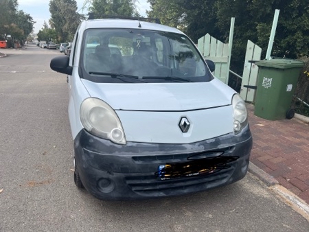 למכירה רכב מסחרי🚙🚙 - רנו קנגו - 2013 - אוטומט - 190,000 קילומטר - 4 דלתות - יד 3 - בלי…