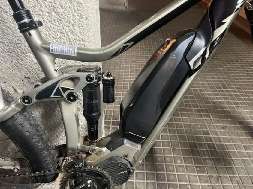 אופני מרידה e one sixty למחירה שרשרת קסטה מוט כיסא צמיג ופדלים חדשים לגמרי רק במחיר 9000…