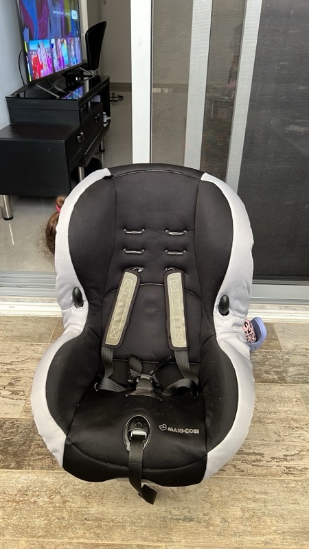 Baby seat for car — מקסי קוזי