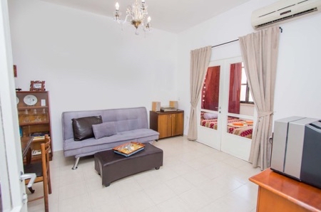 apartment — לא מחולקת