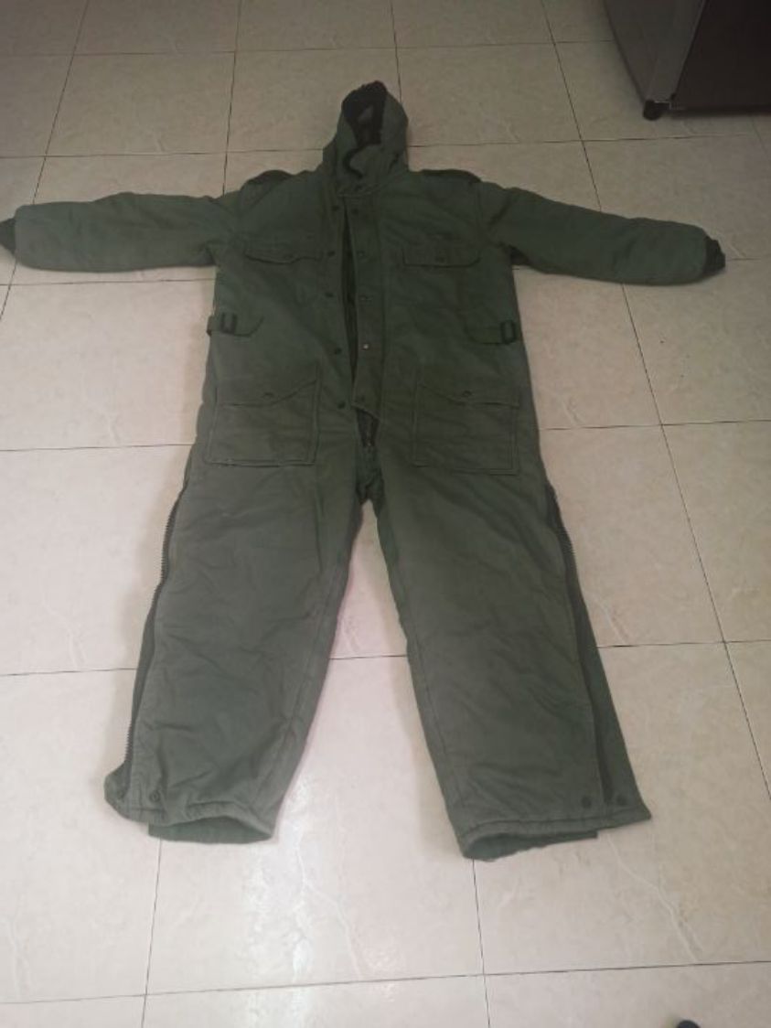 חרמונית צבאית מקורית במצב מעולה שמור