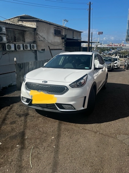 קיה נירו היברידי 2019 במצב מצויין שמור נהגת יחידה בקושי נוסע יד 2 פרטי 93,000 ק״מ