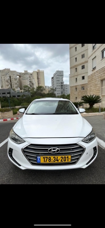 יונדאי אלנטרה 2018 יד 2 147 אלף קילומטראז הדגם המפואר SR כולל הגג נפתח וגלגלי מגנזיום ערפ…