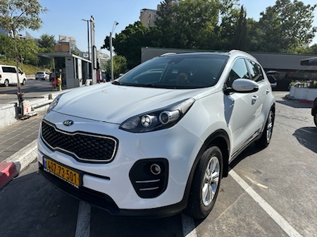מוכרת קיה ספורטאז' 2018 1