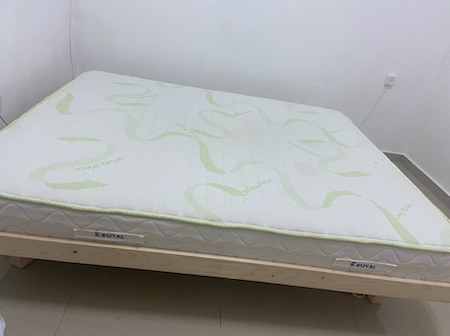 בסיס עץ פלוס מזרן נוח ברמות 160/190