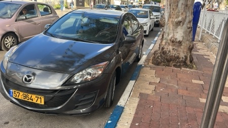 למכירה * מאזדה 3 * שנה 2011 * מצב מצוין * יד 3 * 188 קמ * טסט עד אפריל * גלגלים וצמיגים ח…