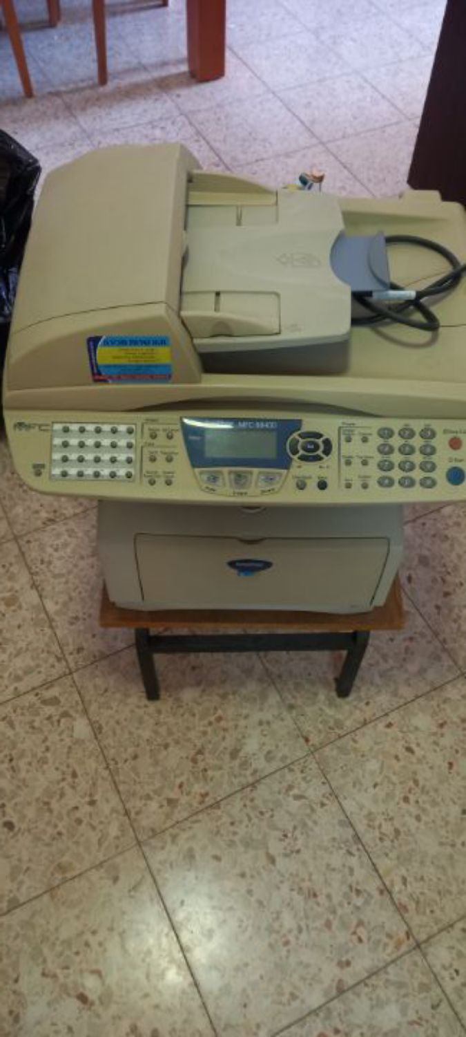 מדפסת משולבת פקס סורק ומכונת צילום במצב מעולה של Brother