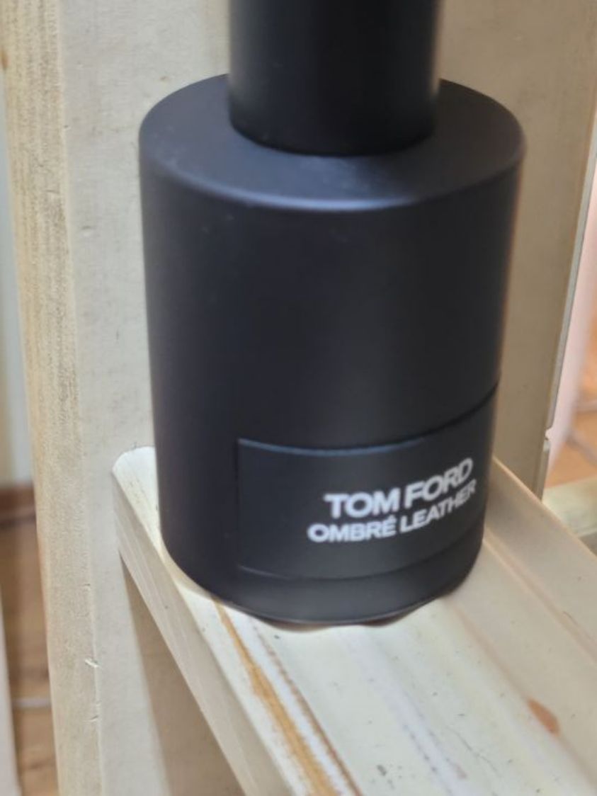 בקבוק מלא של Tom Ford Ombre Lather משומש רק פעם אחת