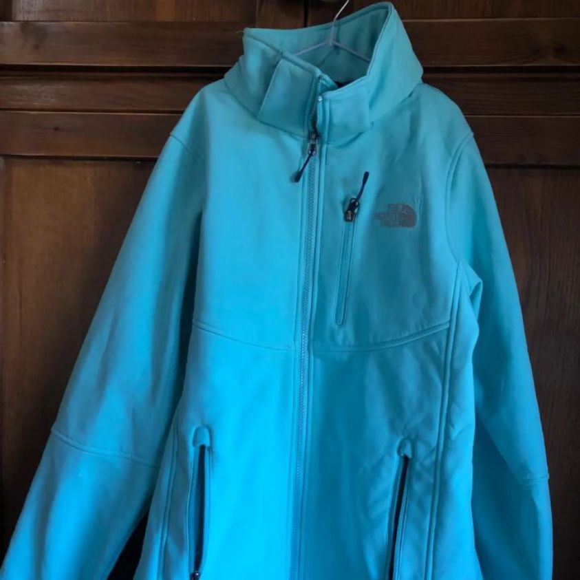 מעיל גשם מקורי של the North Face