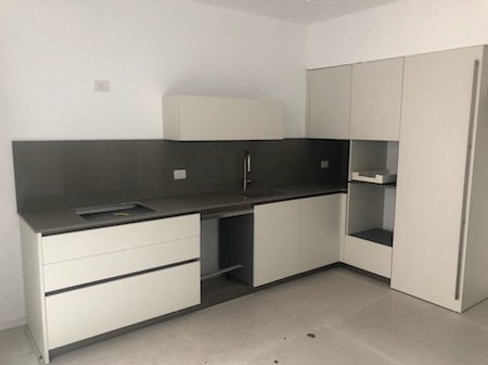 apartment — להשכרה