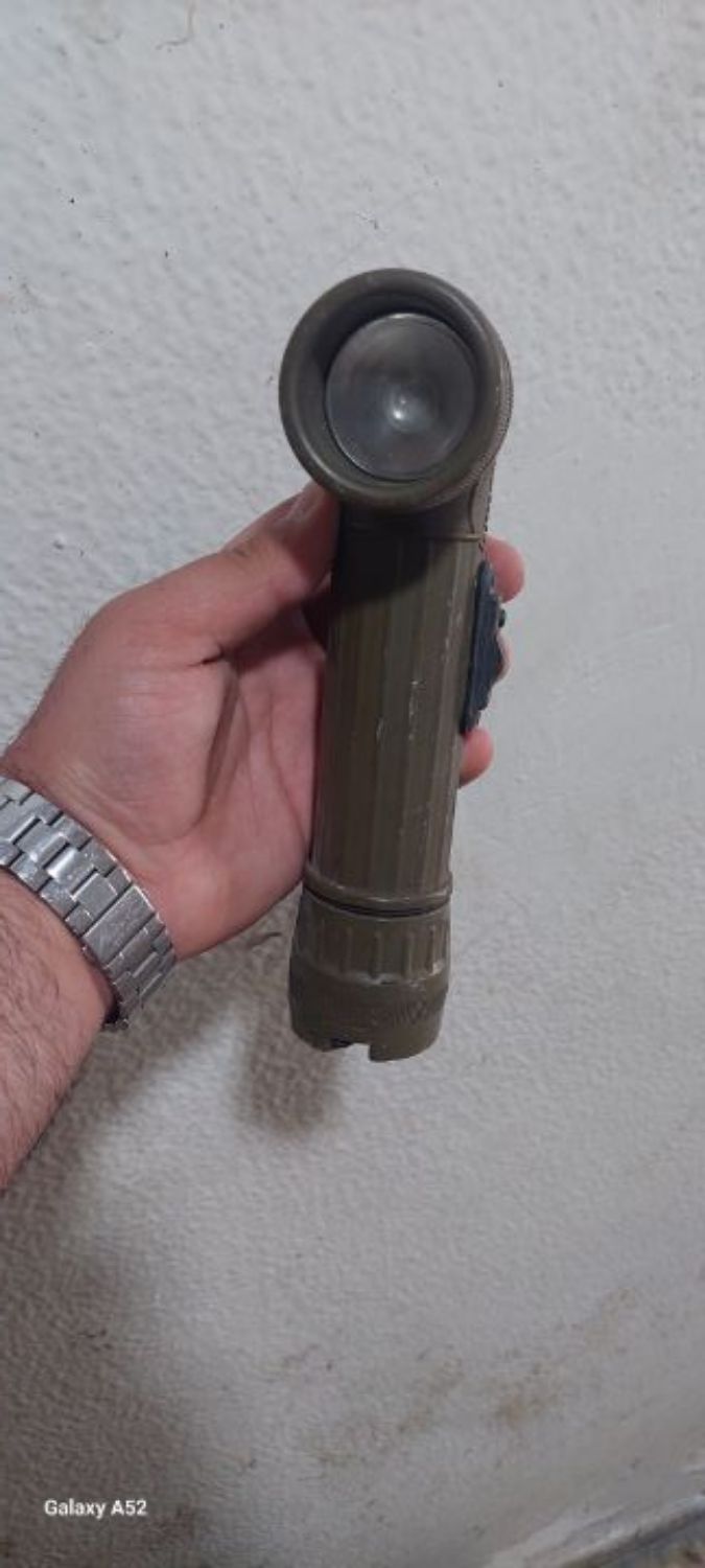 פנס צבאי ישן משנות ה 70