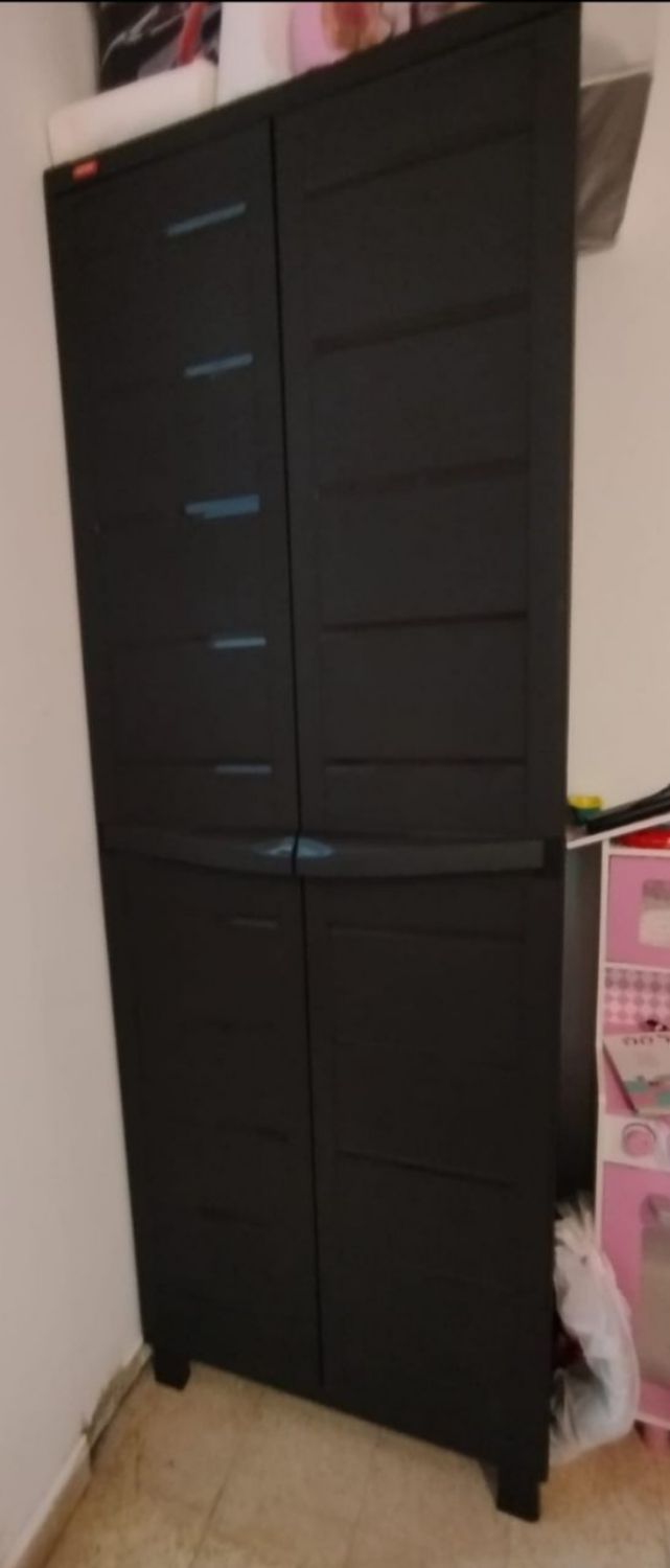 שני ארונות כתר בני חודש במצב פצצה 550 לשניהם