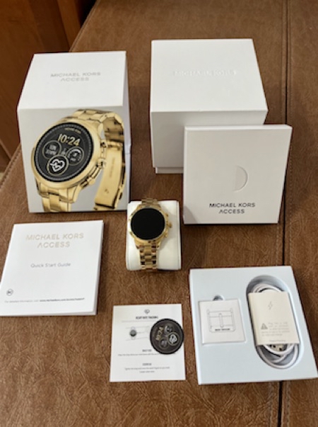 שעון חכם של MICHEL KORS