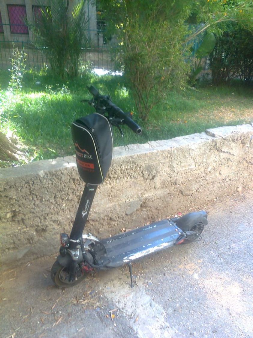 הקורקינט במצב טוב שמור מגיע כולל קסדה ומטען מנוע 500 בוריה 48 קצת גמיש במכיר מוכר עקב אי…