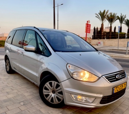 פורד גאלקסי 7 מקומות