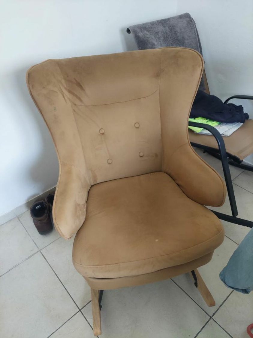 כסא וינטג' מתנדנד במצב מעולה