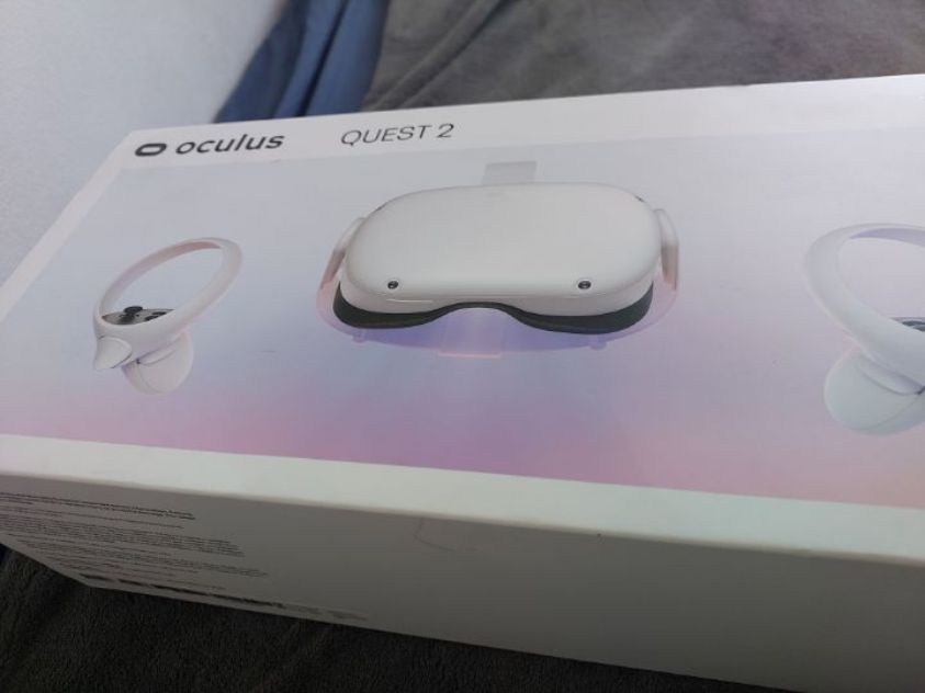 משקפי מציאות מדומה 2 oculus quest, כמו חדש