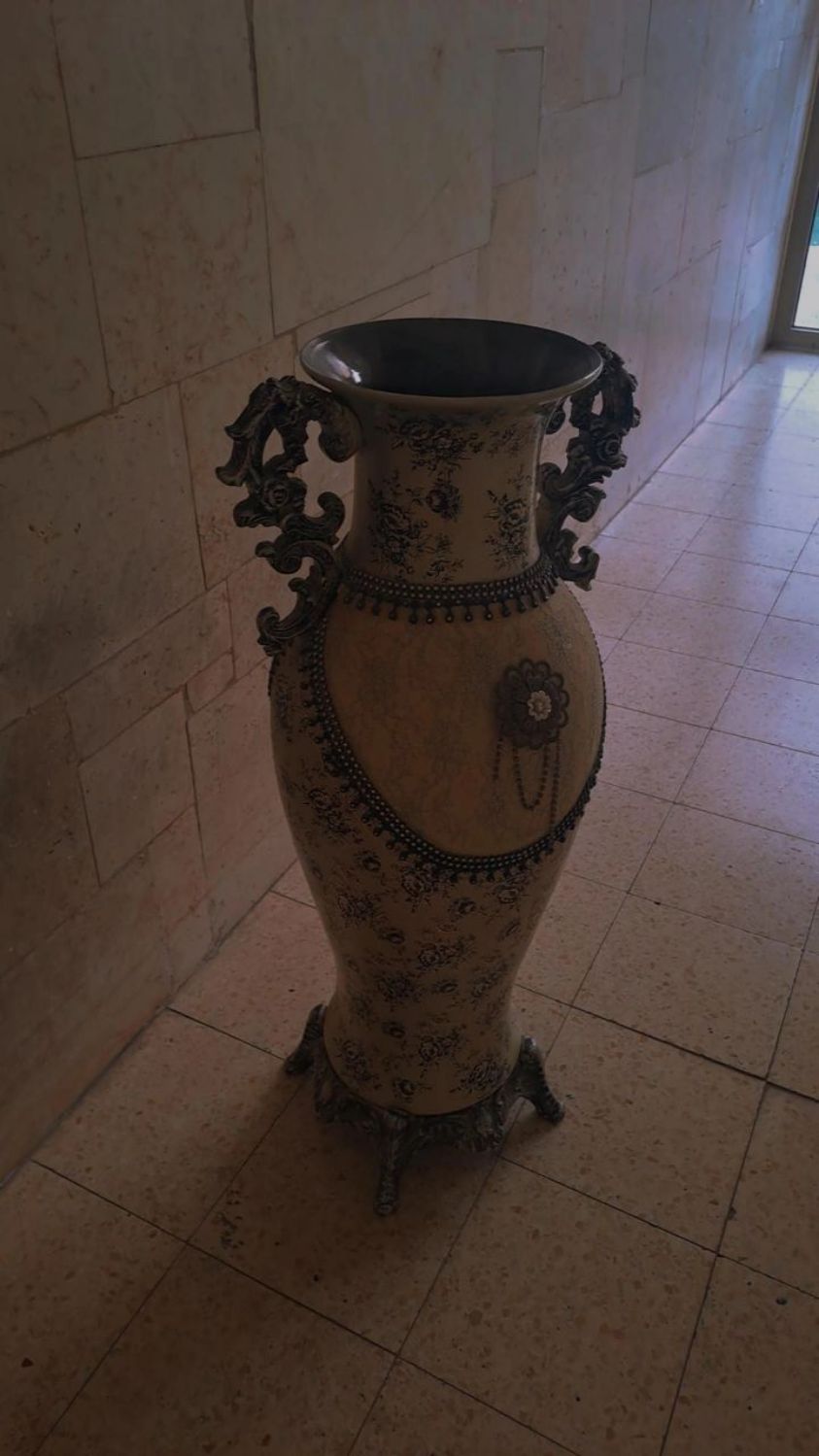 כד מברזל ליופי