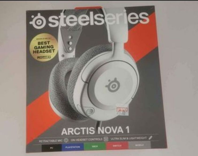 אוזניות steelseries לבנות גיימינג Arctis Nova 1 אוזניות גיימינג חדשות שלא היו בשימוש כלל…