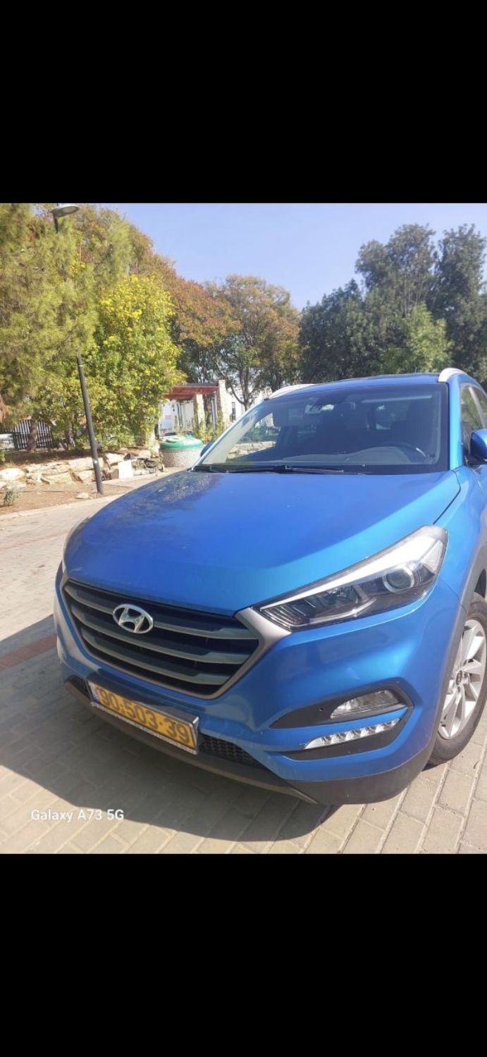 יונדאי טוסון 2017 יד ראשונה פרטית במצב מצוין
