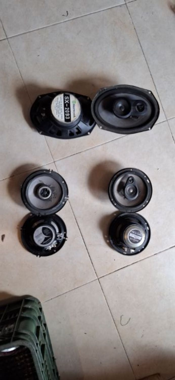 רמקולים לפי תמונה מצורפת 80 שח לזוג